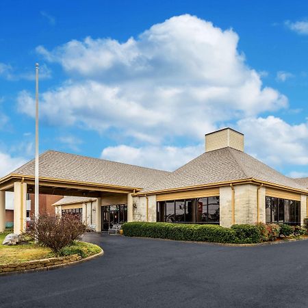 Econo Lodge Naval Station Norfolk Bagian luar foto