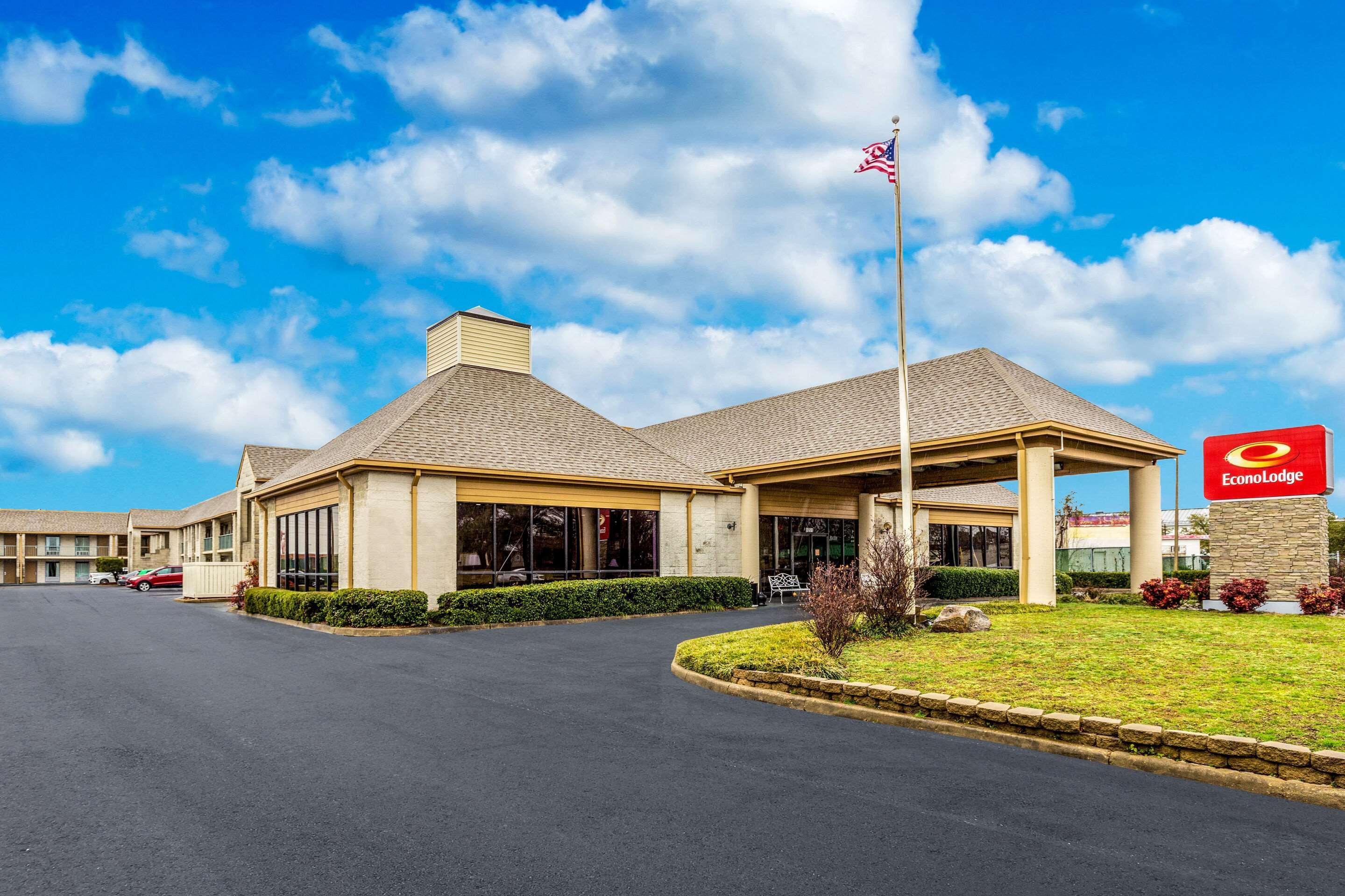 Econo Lodge Naval Station Norfolk Bagian luar foto