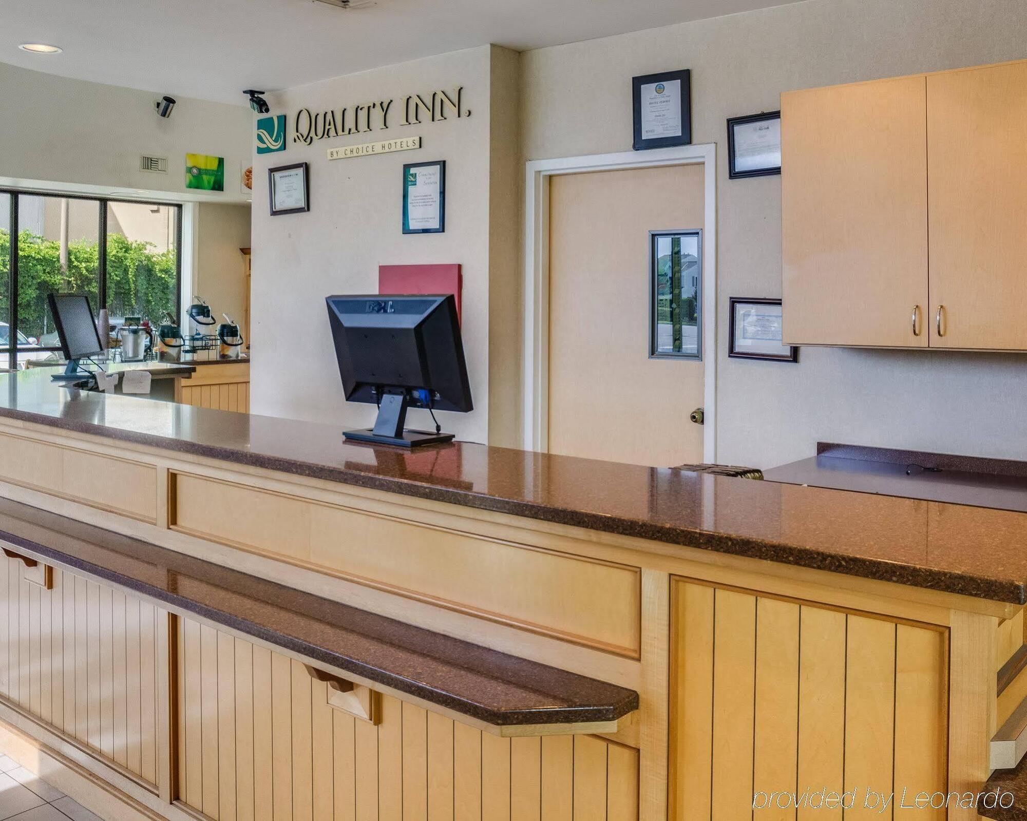 Econo Lodge Naval Station Norfolk Bagian luar foto